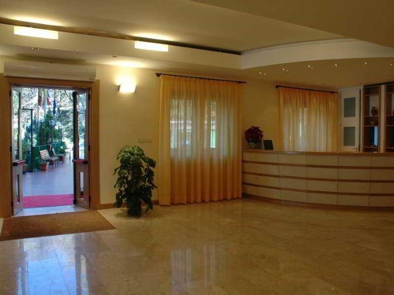 Emmaus Hotel Zafferana Etnea Luaran gambar