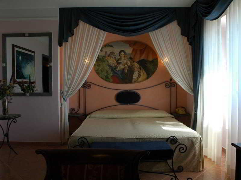 Emmaus Hotel Zafferana Etnea Luaran gambar
